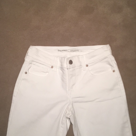 Old Navy white jeans - Picture 2 of 4
